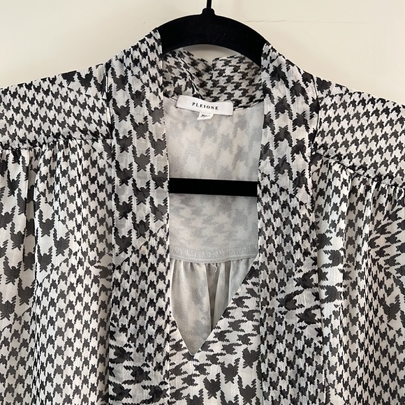 Pleione houndstooth print blouse - Picture 4 of 9